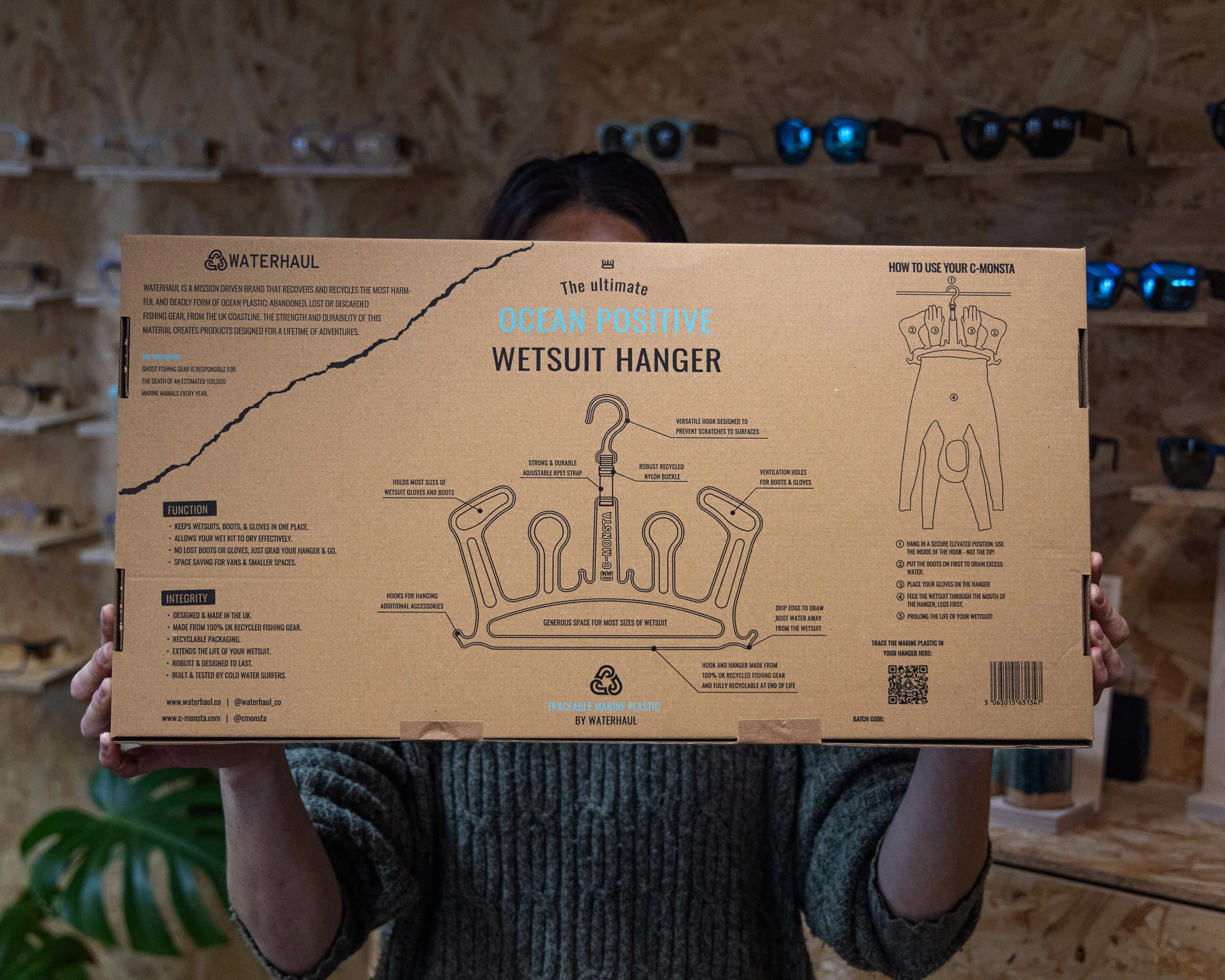 C-MONSTA X WATERHAUL WETSUIT HANGER - Image 9
